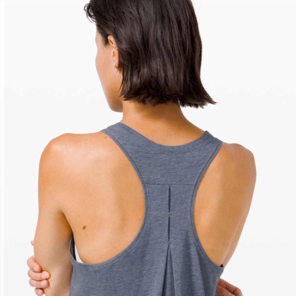 Lululemon Love Tank Pleated Heathered Blue Racerback Size 8 - Picture 5 of 10